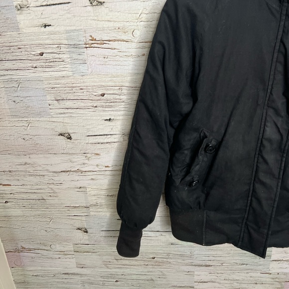 Aritzia community puffer black jacket size medium - Picture 2 of 13